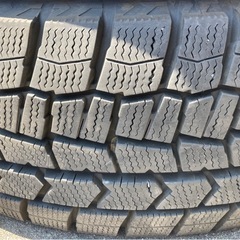 DUNLOP 185/65R15 25年製　冬タイヤ　バリ山　バリ溝の画像