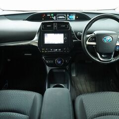 ✨🎉【車を買うなら今が超チャンス！】🎉✨ オトロン岐阜店イチオシ！大人気の『トヨタ プリウス S セーフティプラス』登場🎊最大10万円がお得🎊 期間限定キャンペーン実施中！の画像