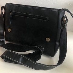 M 【中古品】GLEOLE グレオール ショルダーバッグ 本革 スリングバッグ メンズ メッセンジャーバッグ レザー 斜め掛けバッグの画像