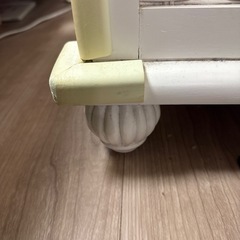 木製白キャビネットの画像