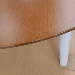リユースのサカイ栃木店★ジモティ割あり★  折りたたみテーブル ブラウン W70×D70×H34 クリーニング済み TC10109の画像