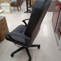 リユースのサカイ栃木店★ジモティ割あり★  オフィスチェア ブラック W64×D57×H105 クリーニング済み TC10110の画像