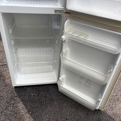 シャープ冷蔵庫　135L　レトロ　ヴィンテージ
の画像