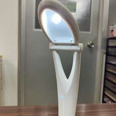  2508-158 LED スタンドライト 動作確認済み キズ汚れ有りの画像