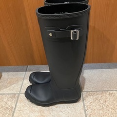 【1回のみ着用】ハンター　長靴　レインブーツ　ロングブーツ　23cmの画像