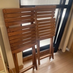 テーブルチェアーセットの画像