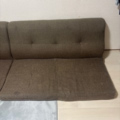 お話し中！ 3人掛けソファ差し上げます。の画像
