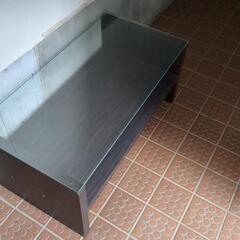 ワンコイン!　いい感じのガラステーブルの画像