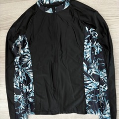 （新品・未使用）Ｍサイズ水着５点セットの画像