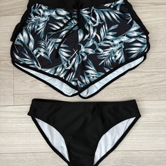 （新品・未使用）Ｍサイズ水着５点セットの画像