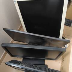 【無料／まとめて】ノートPC3台＋デスクトップPC3台＋モニター4台＋スキャナー1台｜処分品の画像