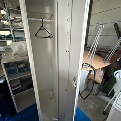 ほぼ新品　スチールロッカー　2人用の画像