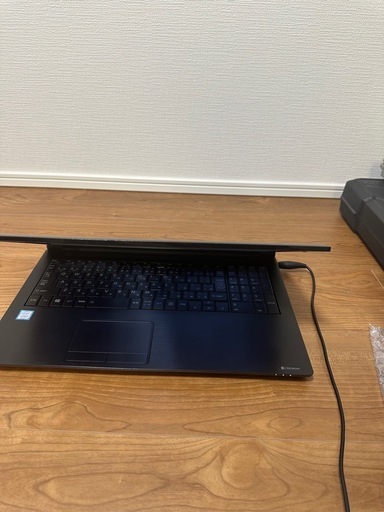 TOSHIBA dynabook B65/H 第8世代 Core i5 8250U 1.60GHz 8GB SSD 256GB 無線LAN Webカメラ S-マルチ Office フルHD 15.6インチ テンキー Win11