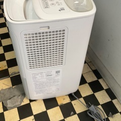 【RKG】特価！SHARP/ハイブリッド式加湿器/HV-R55/中古品/2023年製の画像