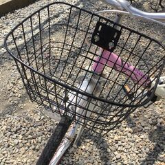 ２２インチ　女の子用自転車　シングルマザーの方は無料の画像