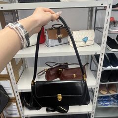 【バッグ】引き取り限定　転売OK　倒産品　まとめ売り　ネット商材　アマゾン引き上げ商品　メルカリ　副業 の画像