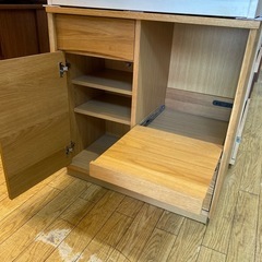 8/15値下げしました！🧸北欧スタイル🧸unico ウニコ SIGNE シグネ キッチンカウンター キッチンボード 食器棚 収納 オーク材  NO.2388Fの画像