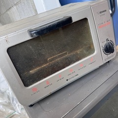 家電無料でお譲り【本日8/5にまとめて引き取りの方限定】 洗濯機、レンジ、トースター、アイロンの画像