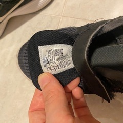 キッズ　NIKE スニーカー　18の画像
