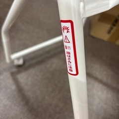 キャスター付きミニテーブルの画像