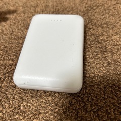 モバイルバッテリー、充電器の画像