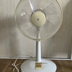 リモコン 付き 扇風機の画像