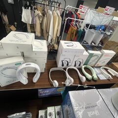 【首掛け扇風機　他手持ち扇風機など】引き取り限定　転売OK　倒産品　まとめ売り　ネット商材　アマゾン引き上げ商品　メルカリ　副業 の画像
