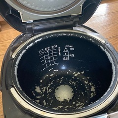 炊飯器の画像