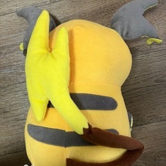 めちゃでかライチュウぬいぐるみの画像