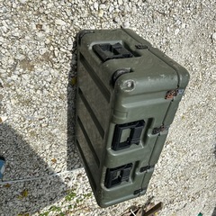 HARDIGGミリタリー米軍防水ハンターカブの荷台にどうですか？ローラー付きコンテナ旅行BOX貴重品輸送にむいてます珍品の画像