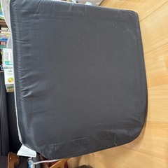 座椅子の画像
