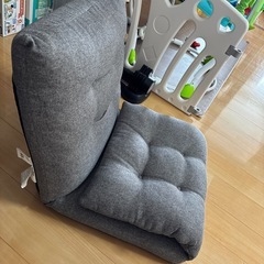 座椅子の画像
