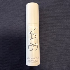 NARS ライトリフレクティング トーンアップヴェール 30mlの画像