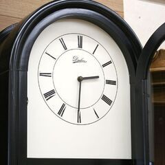 クオーツ式ホールクロック コレクションケース 高さ188cm 3面ガラス 棚板・鍵欠品 札幌市 清田区 平岡の画像