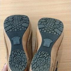 0805-389 ヒナデイグリーン 厚底サンダルの画像