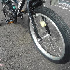 中古子供自転車３６６８　１８インチ　ギヤなし　 身長１０６㎝前後　＊片足スタンドに変更可・無料（購入時のみ）の画像