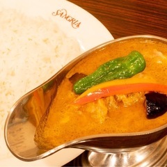 【バイト募集】丸の内の有名カレー店「サングリア」で一緒に働こう！の画像