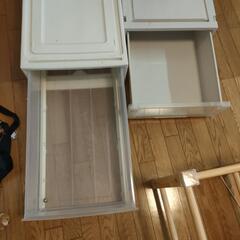 衣装ケースの画像