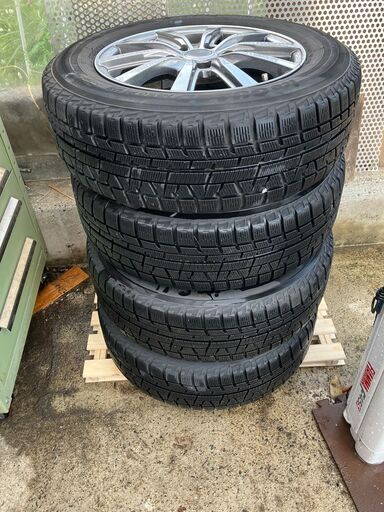 トヨタ【商談中】ノア用アルミホイール【値下げします】