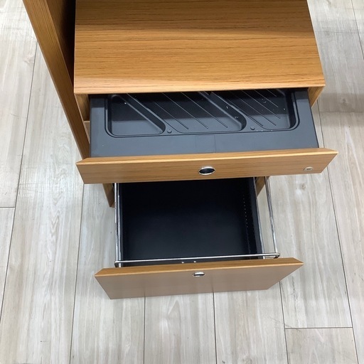 オフィスデスクのご紹介！（トレファク寝屋川）