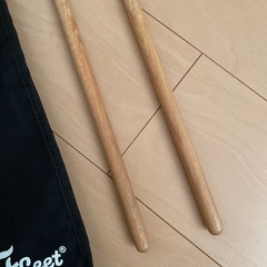 ドラム バチとカバーの画像