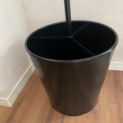 エリヤネス ポールハンガー 収納付き IKEA 黒 ブラックの画像
