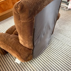 
肘付もこもこ座椅子の画像