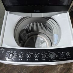 8/10 終 ハイアール 全自動電気洗濯機 JW-C55D 2021年製 5.5kg 25h菊TKの画像