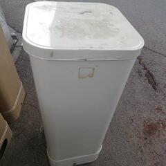 ホクエイ91L.灯油タンク 中古 RT-90Kの画像