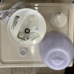 O2508-167 コンパクト加湿器　PTZ-MZF131  2020年製　通電確認済みの画像