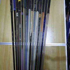 【KSD/Back/50】ゴルフ用シャフト１００本越え一括お譲りします。バラではお譲りできません。の画像