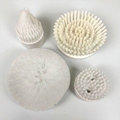 電動お掃除ブラシ バスポリッシャー 新品未使用品 4つのブラシ付き 通電動作確認済み 箱付き お風呂掃除 天井掃除 の画像