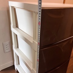 収納ボックスの画像