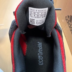 新品未使用adidasアディダス25㎝スニーカーの画像
